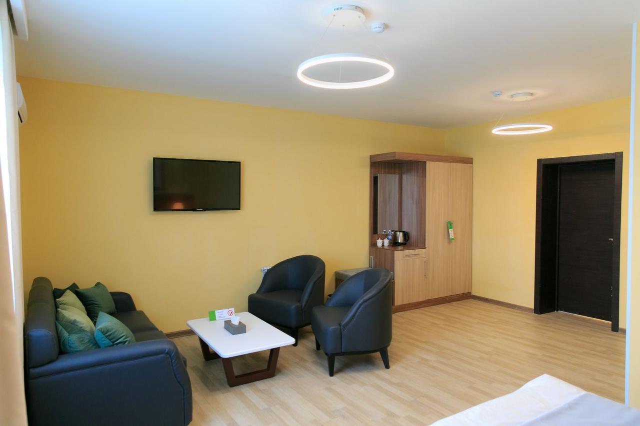 Koktem Burabay Hotel Buitenkant foto