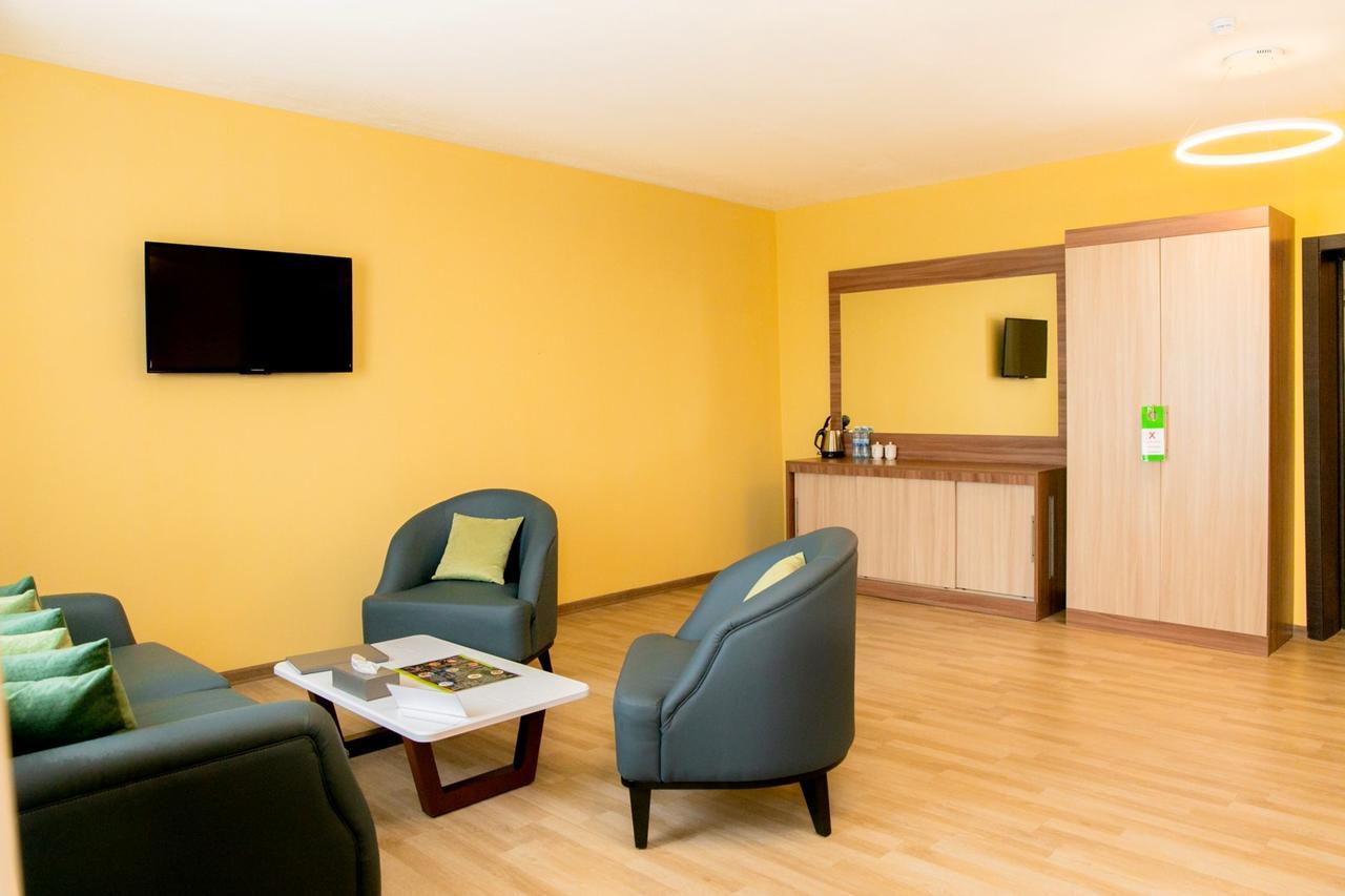 Koktem Burabay Hotel Buitenkant foto